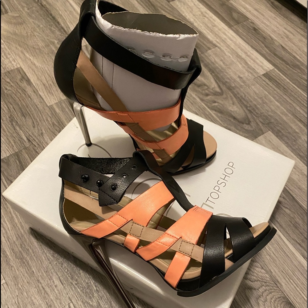 TOPSHOP Women's High Gladiator Sandal size 37